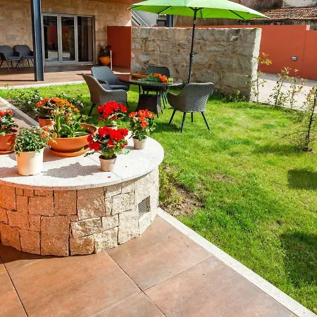 Holiday home Holiday Da Lavandeira - Vdc115